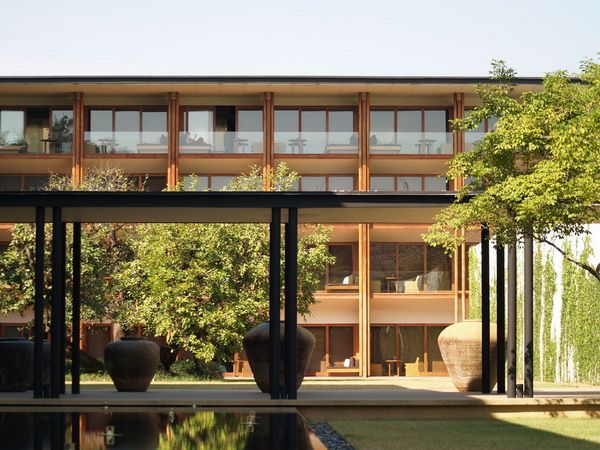 Read more about the article Boutique Inns Across Asia: Hillcrest‑Style Comfort in Major Cities